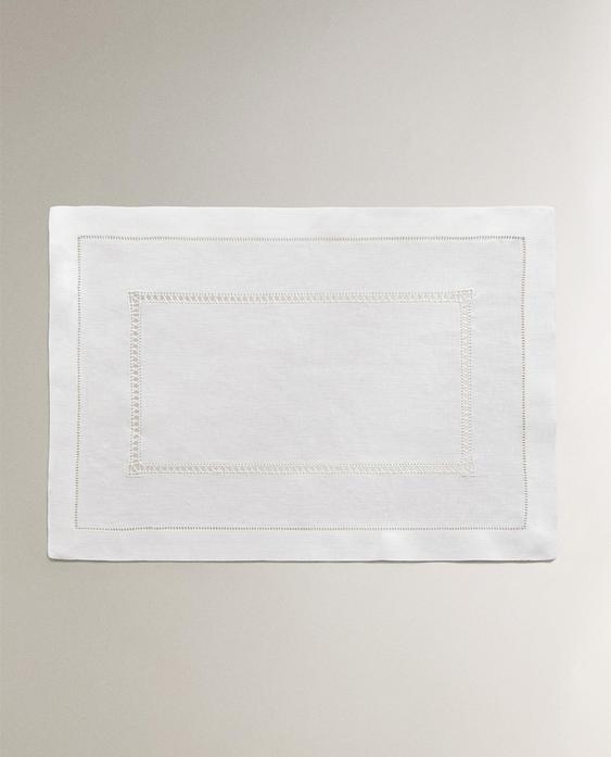 HEMSTITCHED LINEN PLACEMAT
