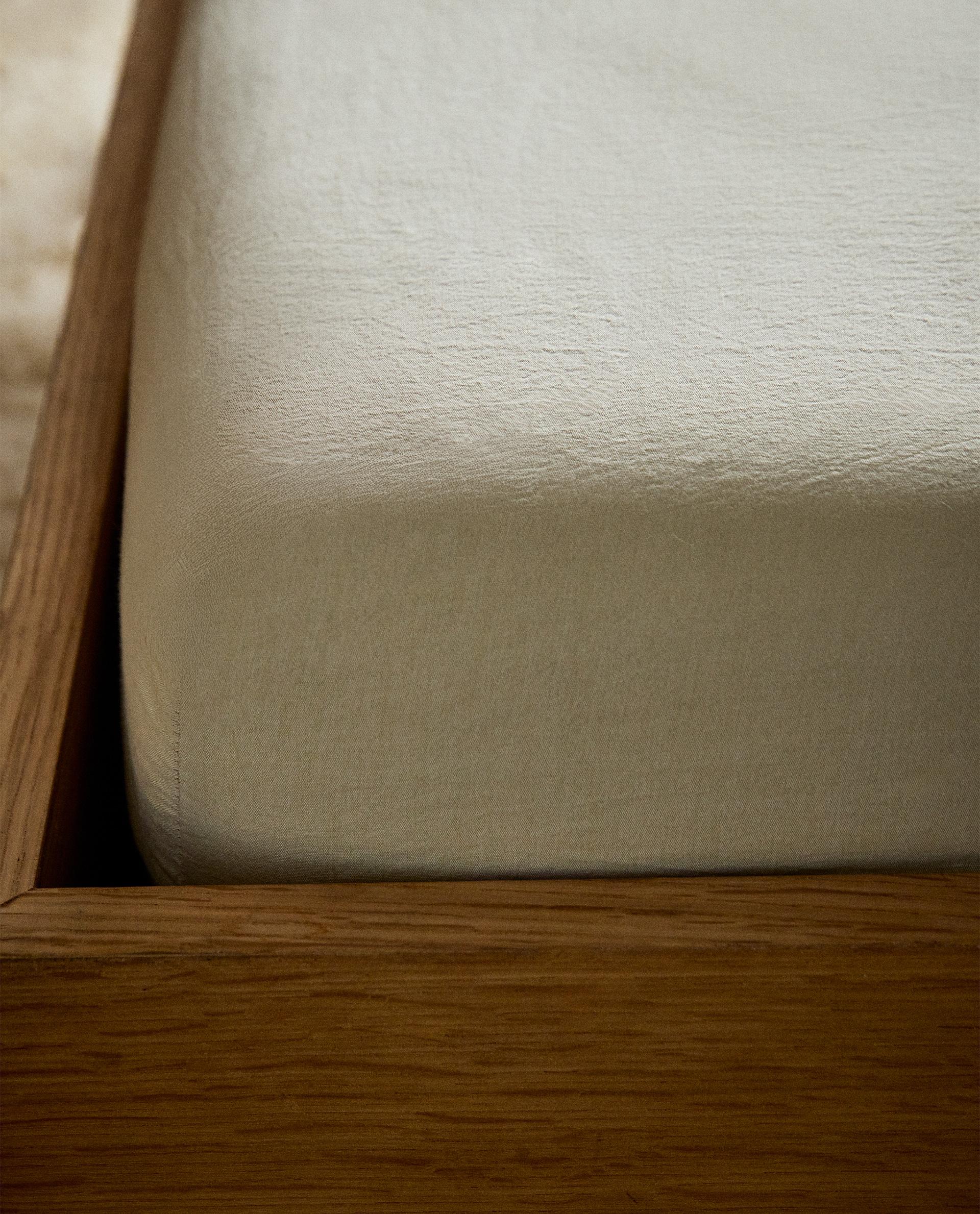 KIDS' DYED COTTON FITTED SHEET KIDS' DYED COTTON FITTED SHEET