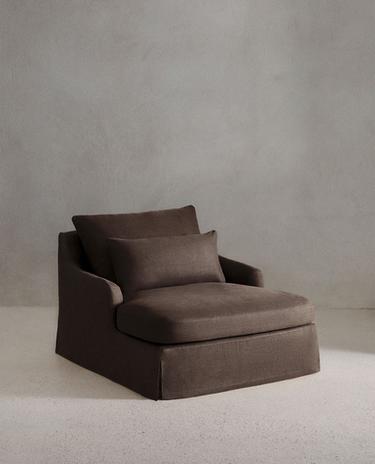 LOVESEAT 01