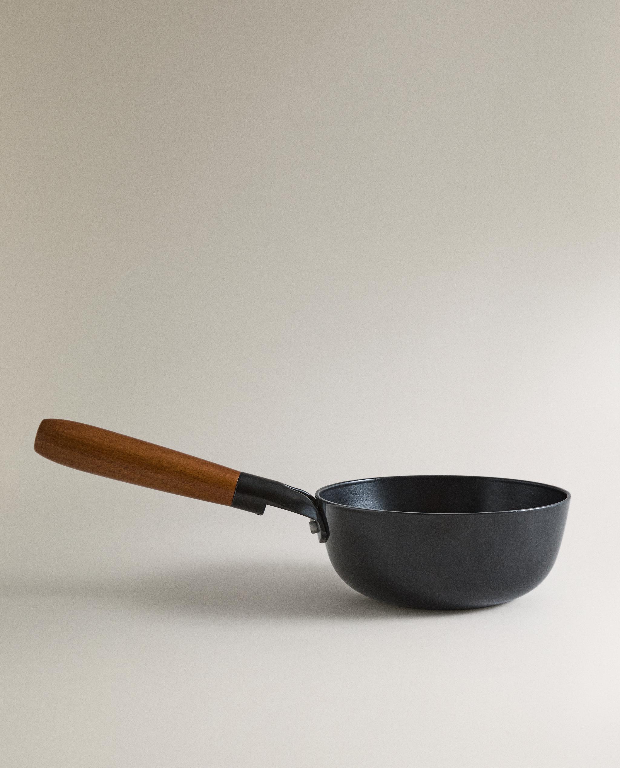 IRON SAUCEPAN product thumbnail 12