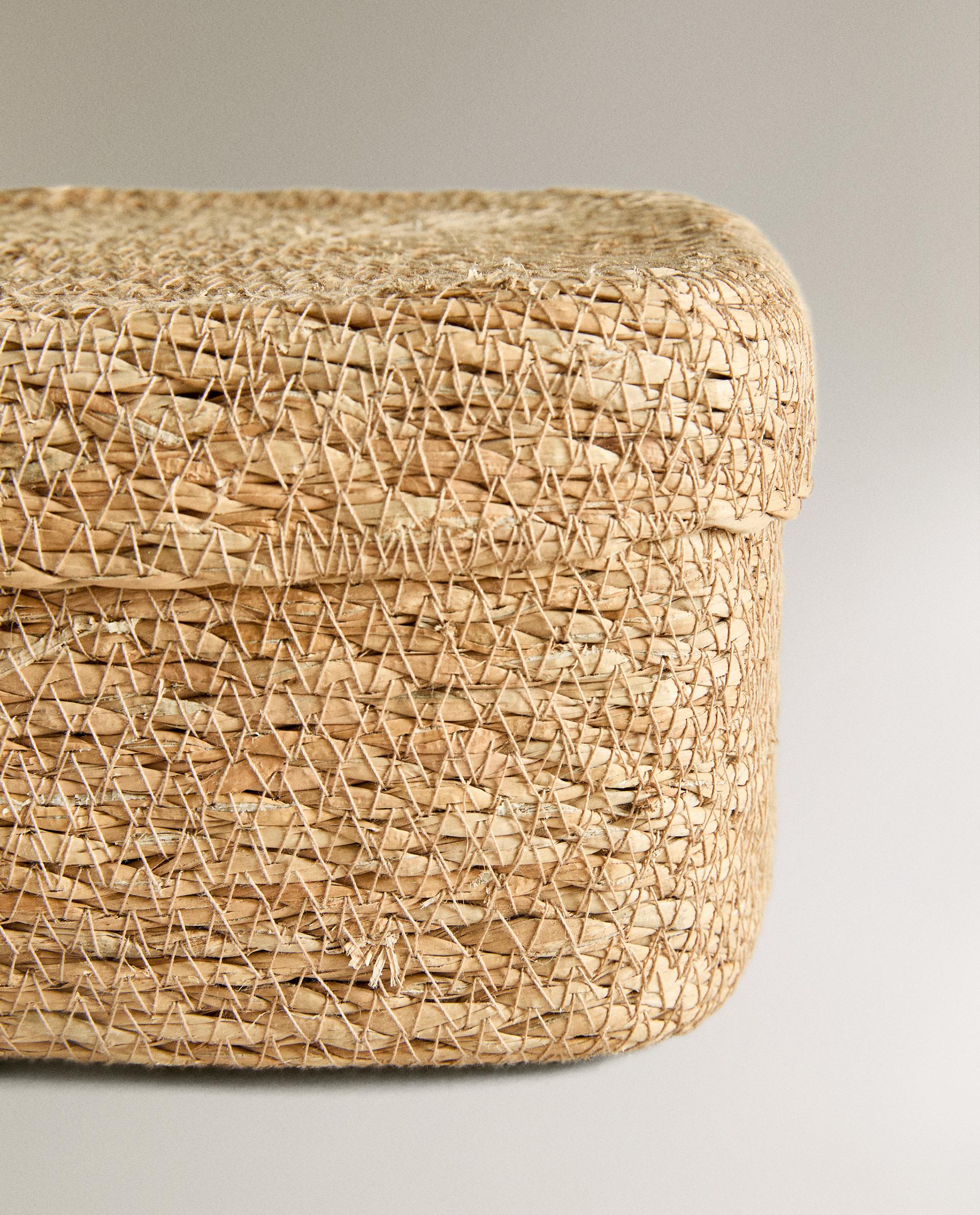 SEAGRASS BASKET WITH LID