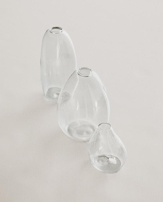 SMALL IRREGULAR GLASS VASE