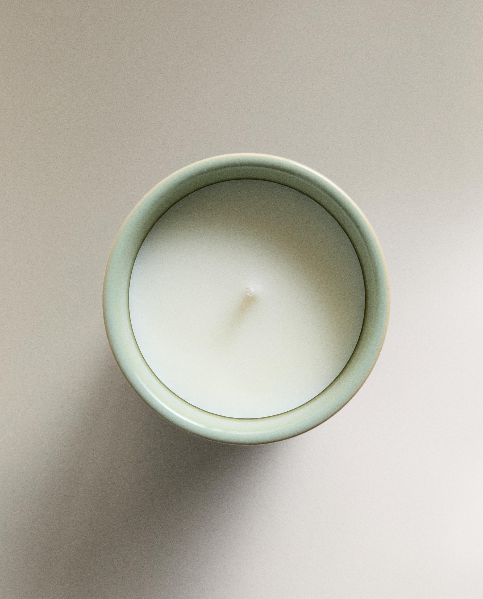 (170 G) BERGAMOT & CEDARWOOD SCENTED CANDLE product thumbnail 6