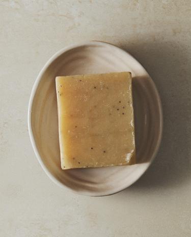 TEXTURED CERAMIC BATHROOM SOAP DISH