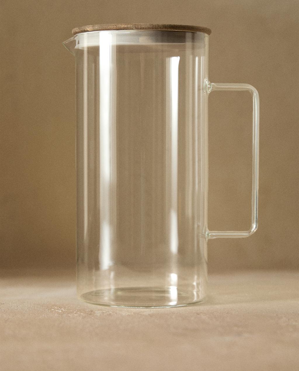 BOROSILICATE GLASS PITCHER WITH LID