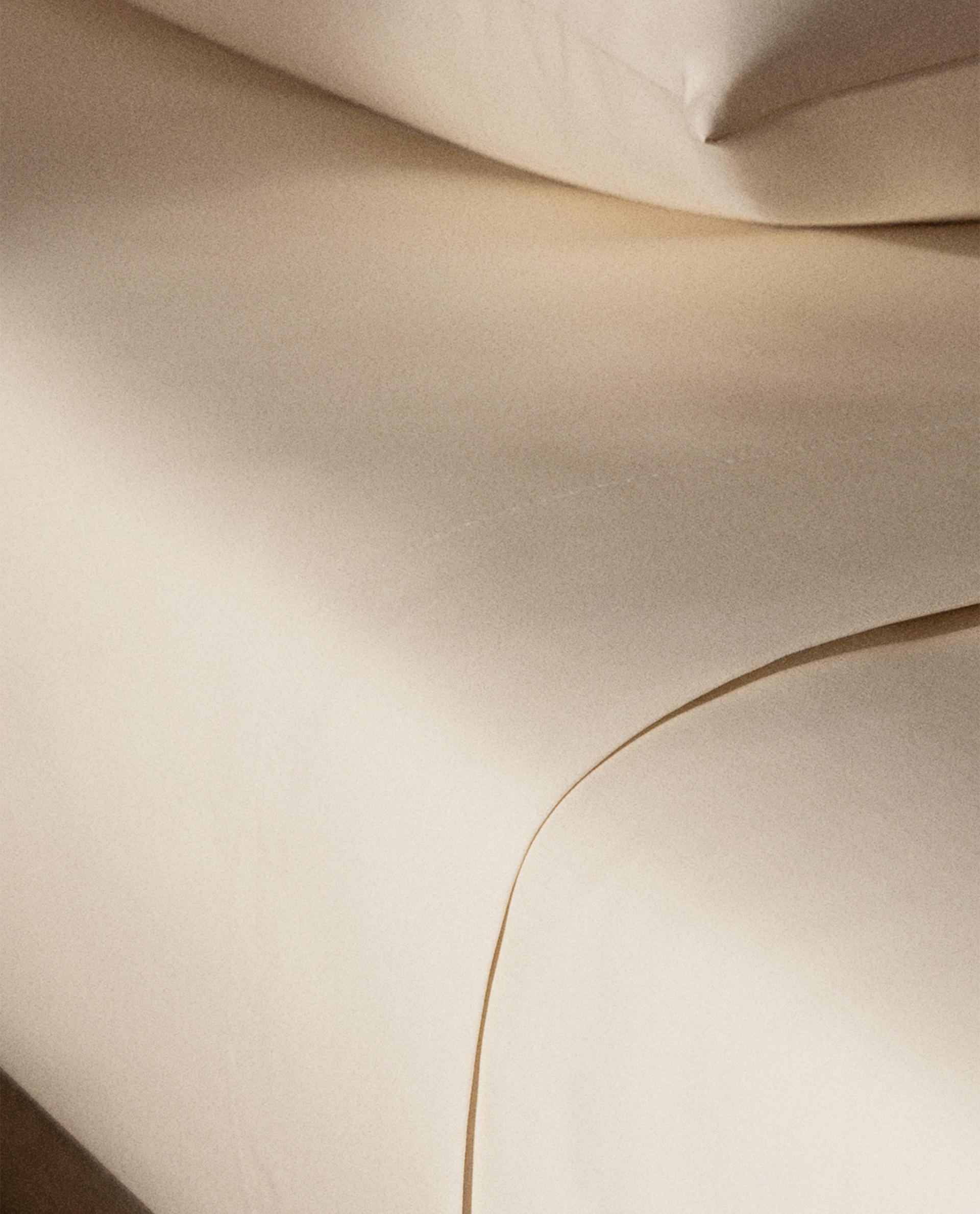 SATEEN FLAT SHEET (1000 THREAD COUNT) product thumbnail 11