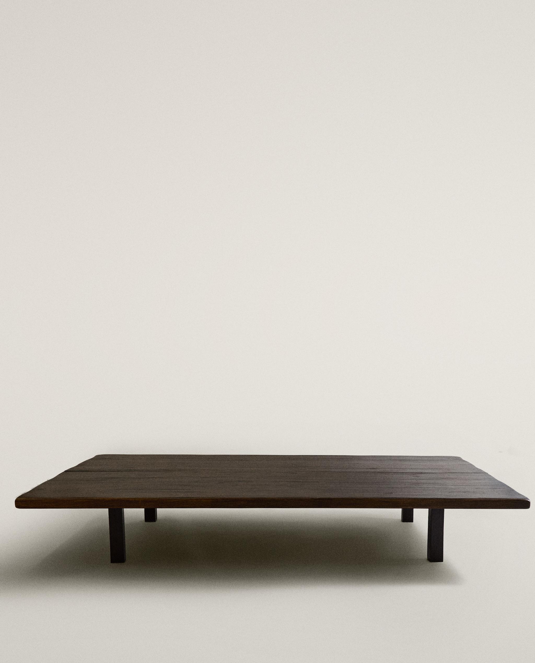 TABLE BASSE À PIEDS COURTS — Zara Home
