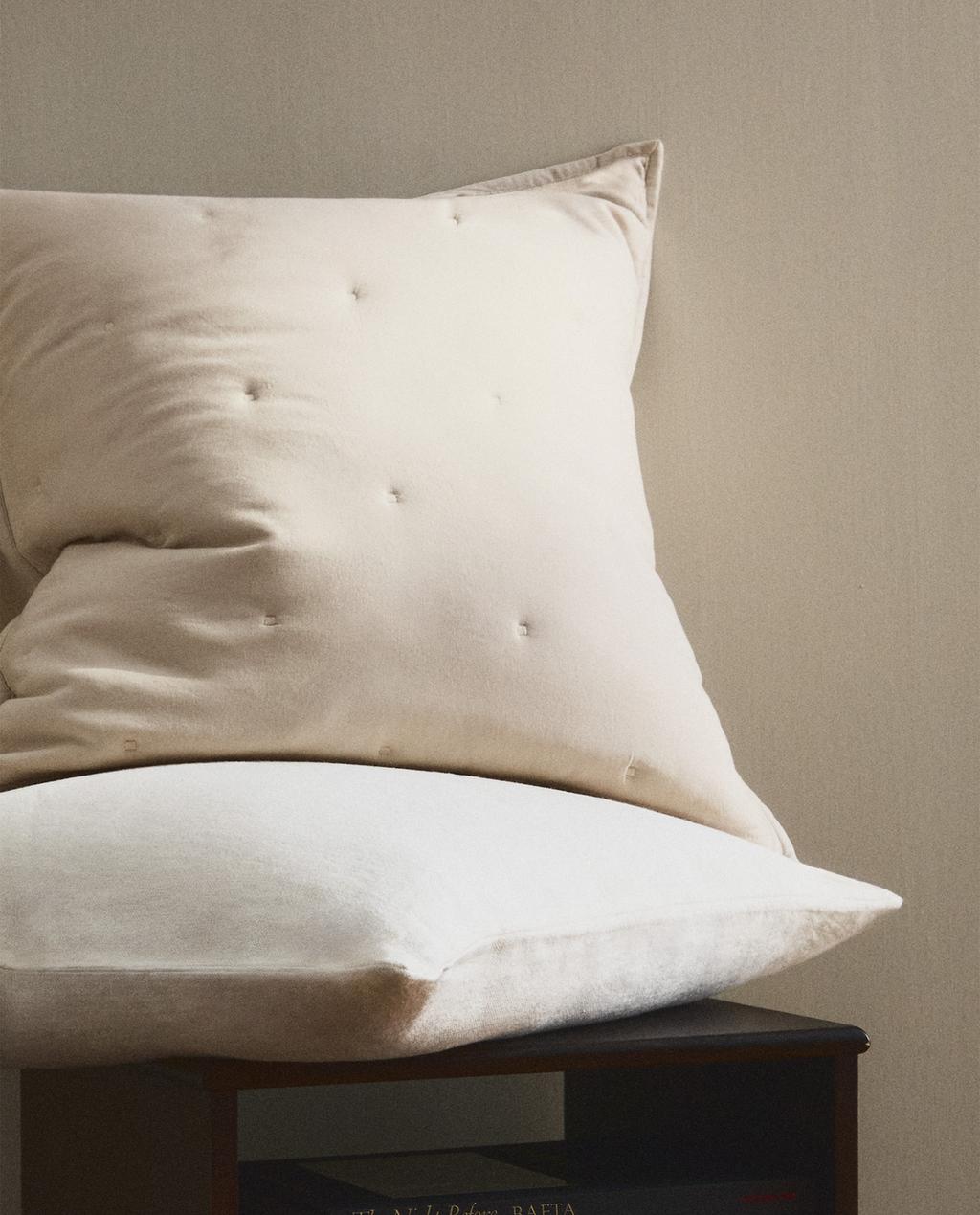 JASTUČNICA OD MIKROFIBERA ZA JORGANE JASTUČNICA OD MIKROFIBERA ZA JORGANE