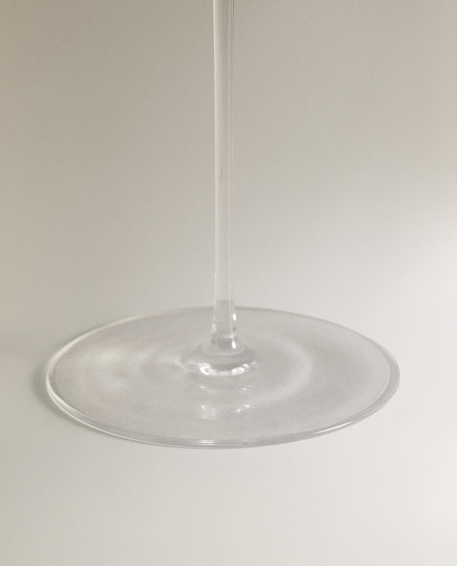 ULTRALIGHT CRYSTALLINE GLASS product thumbnail 3