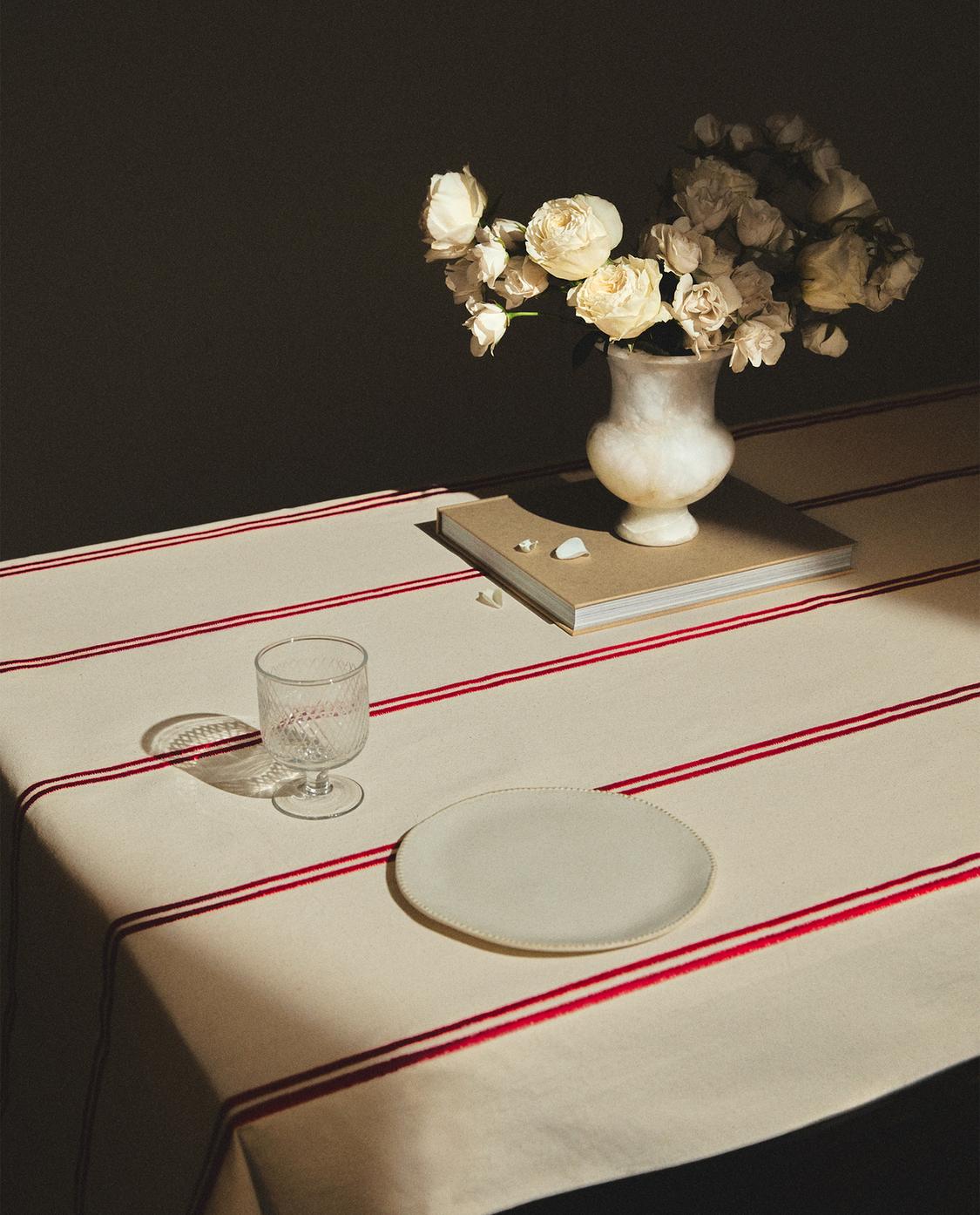 Nappe En Coton épais Neuve – Bandes Brodées Et Carreaux Avec Monogrammes JP