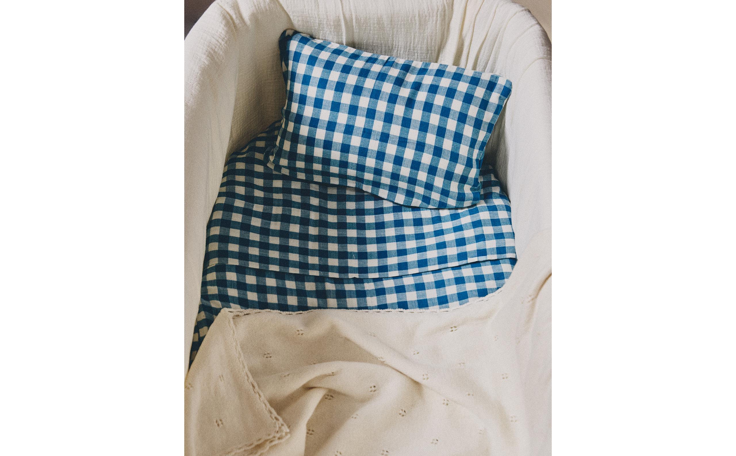 CHECK COT PILLOWCASE AND FLAT SHEET SET product thumbnail 9