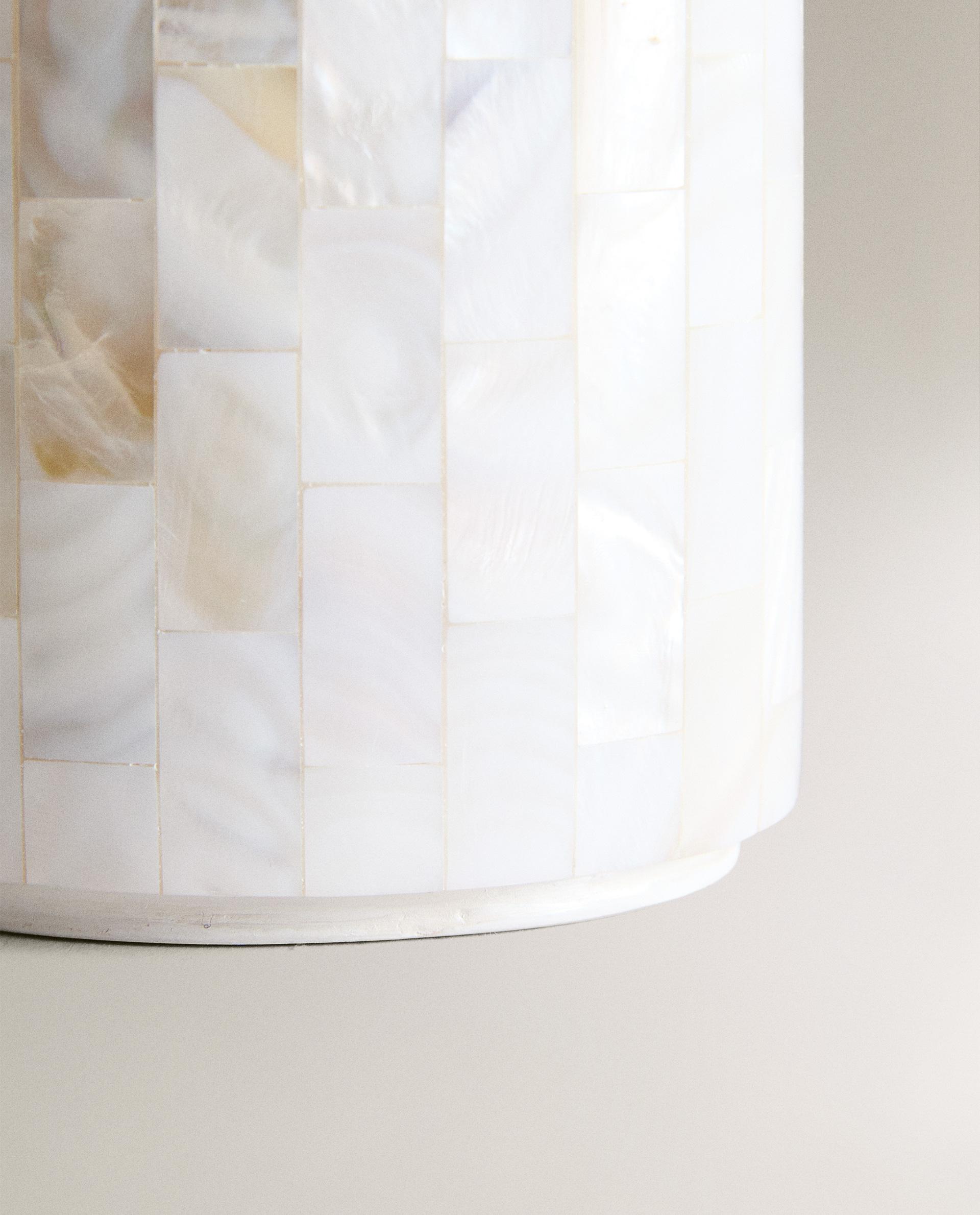 MOTHER-OF-PEARL BATHROOM SET product thumbnail 4