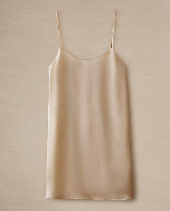 КОРОТКАЯ КОМБИНАЦИЯ ИЗ ШЕЛКА