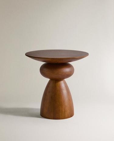 TABLE EN BOIS