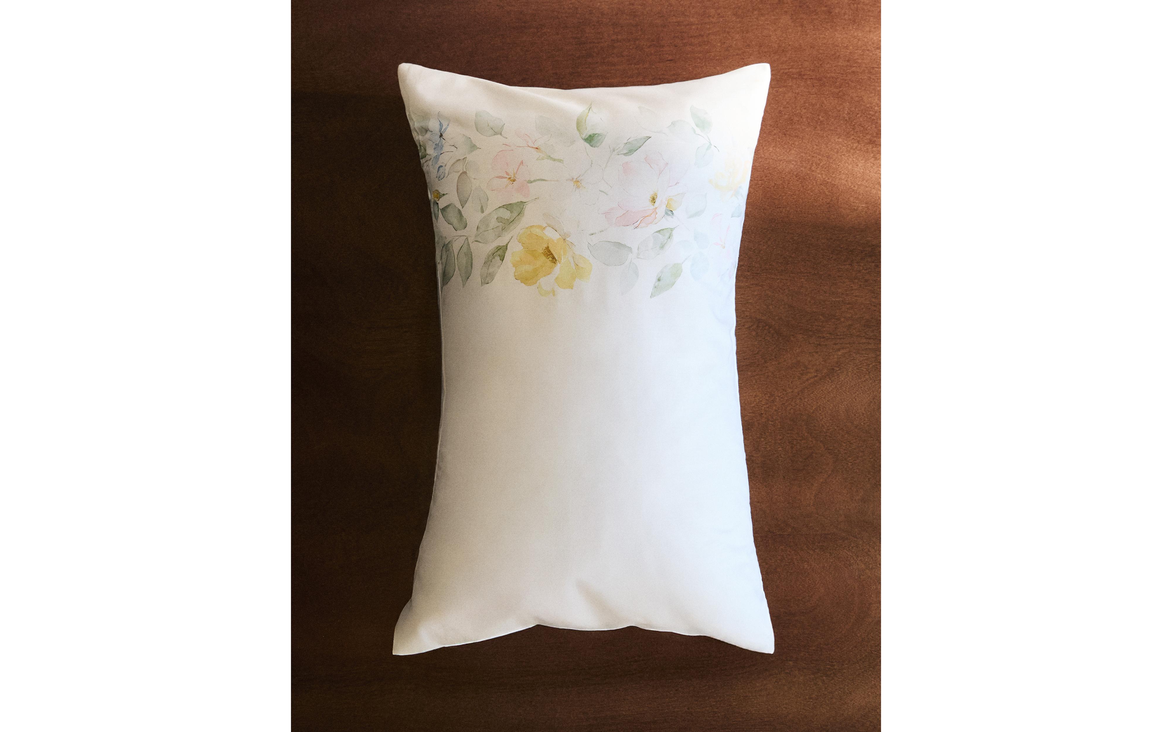 WATERCOLOUR FLOWER PRINT PILLOWCASE product thumbnail 9