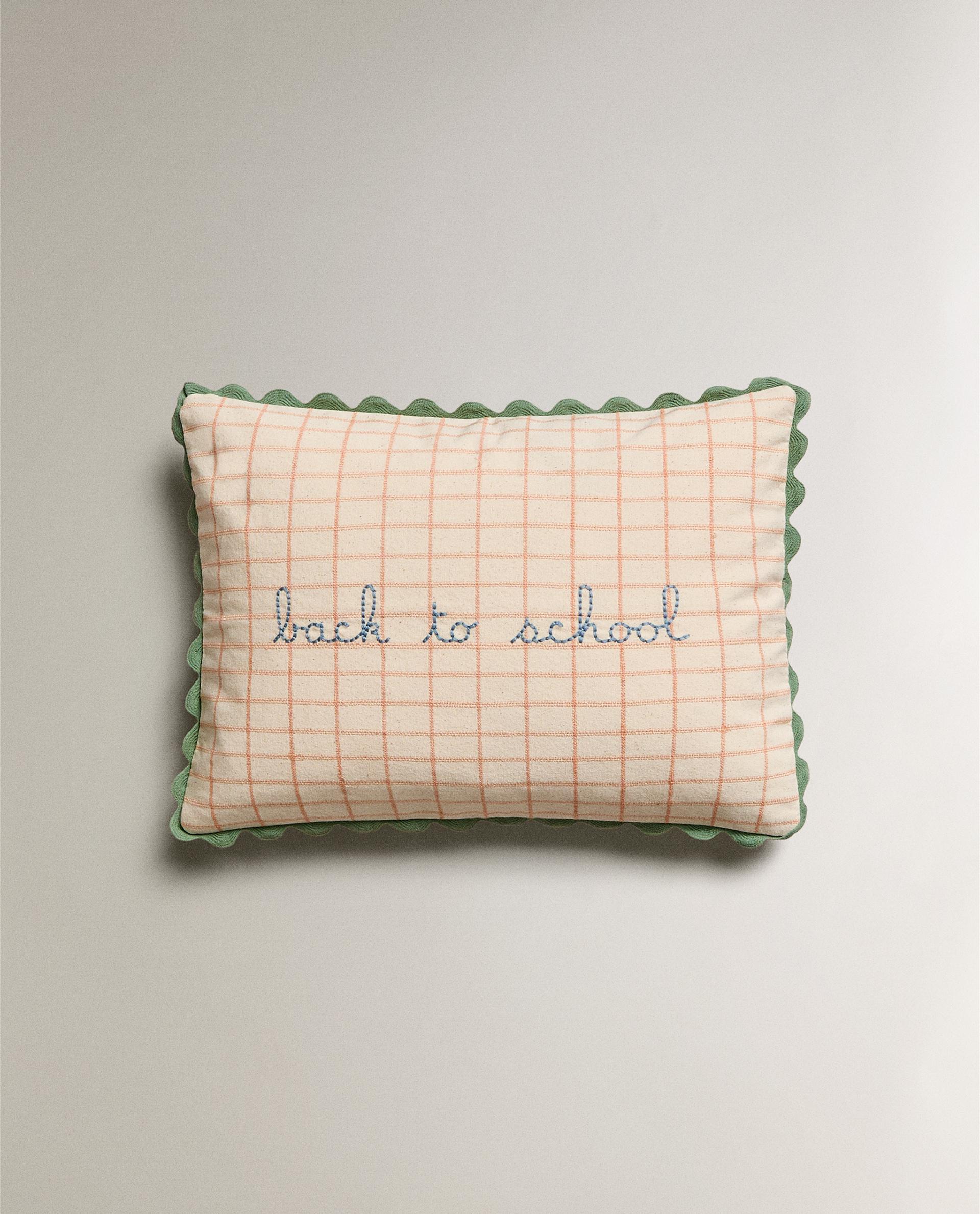 キッズ クッションカバー BACK TO SCHOOL | Zara Home 日本/Japan