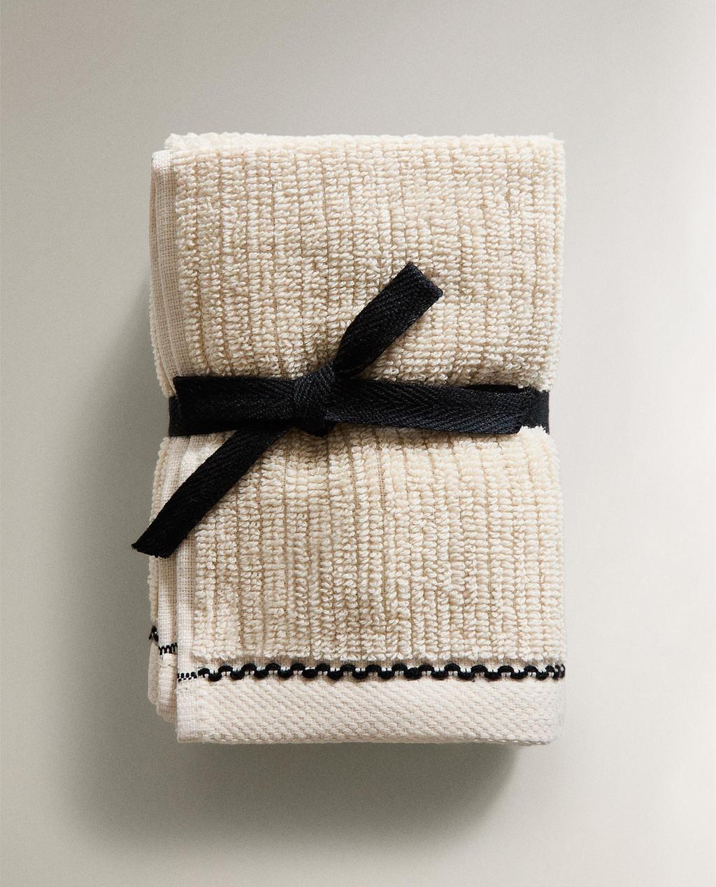 TOPSTITCHED FACE TOWEL (PACK OF 3) TOPSTITCHED FACE TOWEL (PACK OF 3)