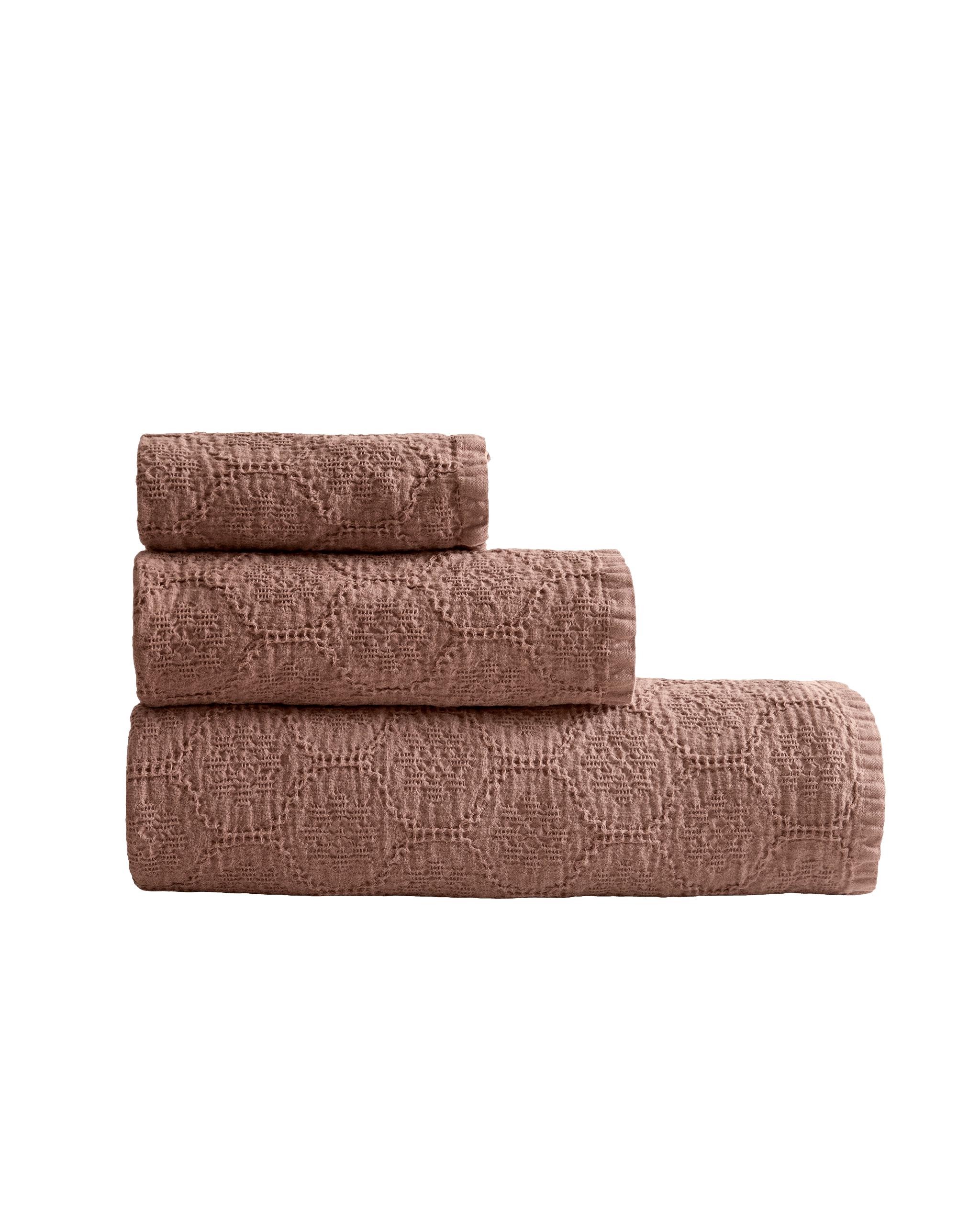 GEOMETRIC WAFFLE-KNIT BATH TOWEL product thumbnail 3
