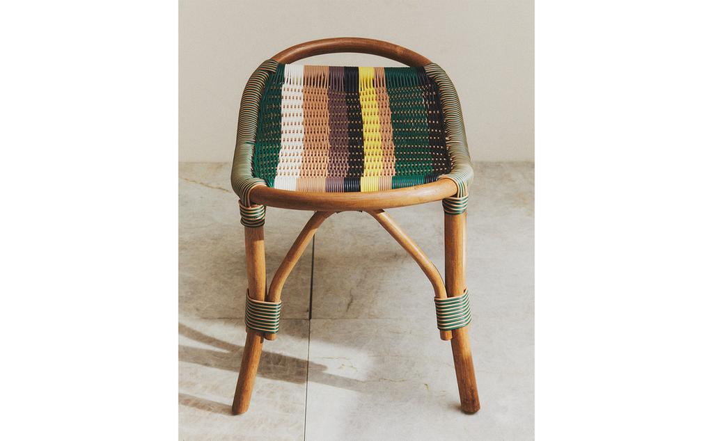 RANDIGT FOTSTÖD I ROTTING