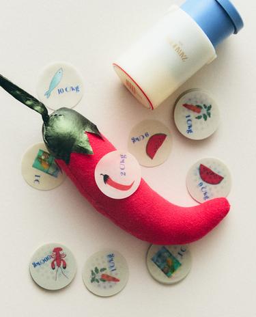 SUPERMARKET STICKER APPLICATOR