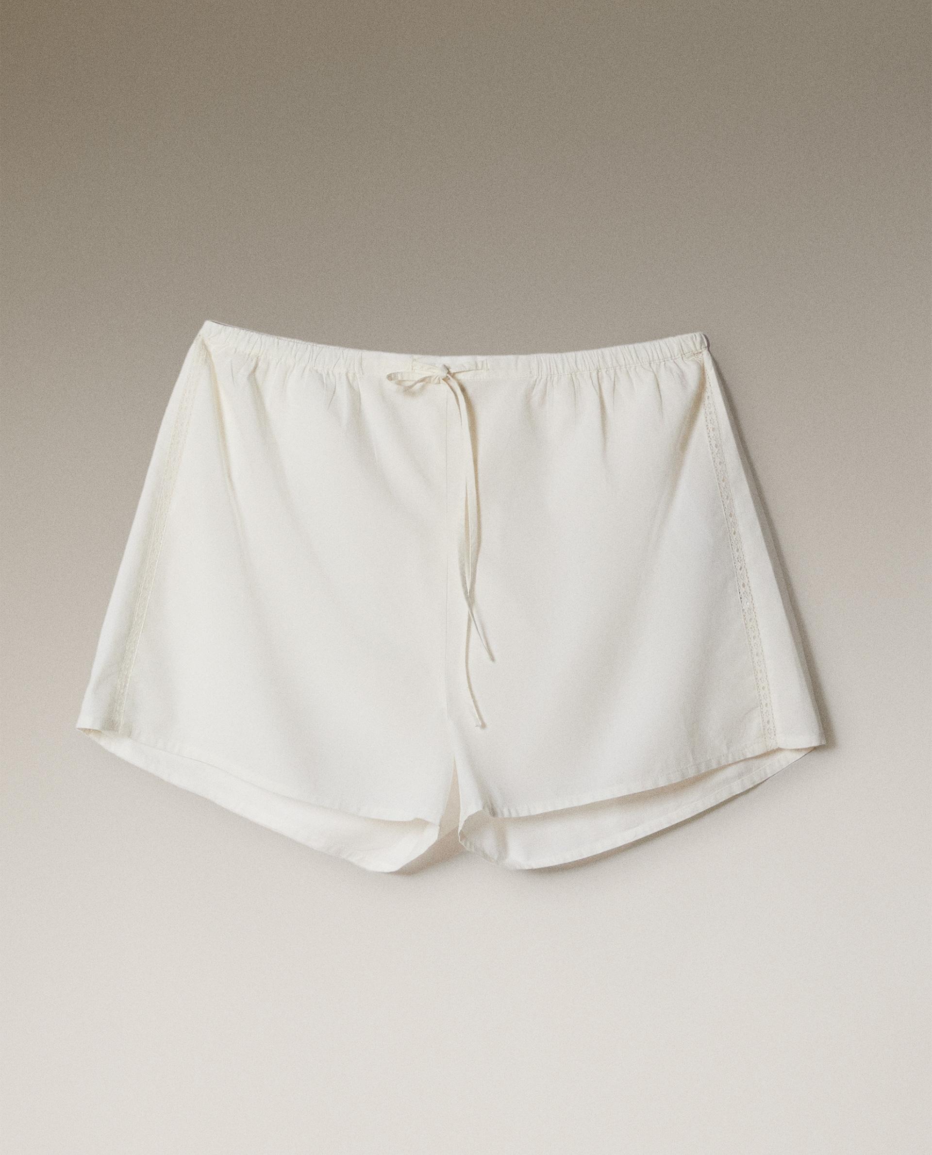ショートパンツ Off-White Short Laundry Off-White Straight Leg Shorts in Pure Cotton | SUITSUPPLY