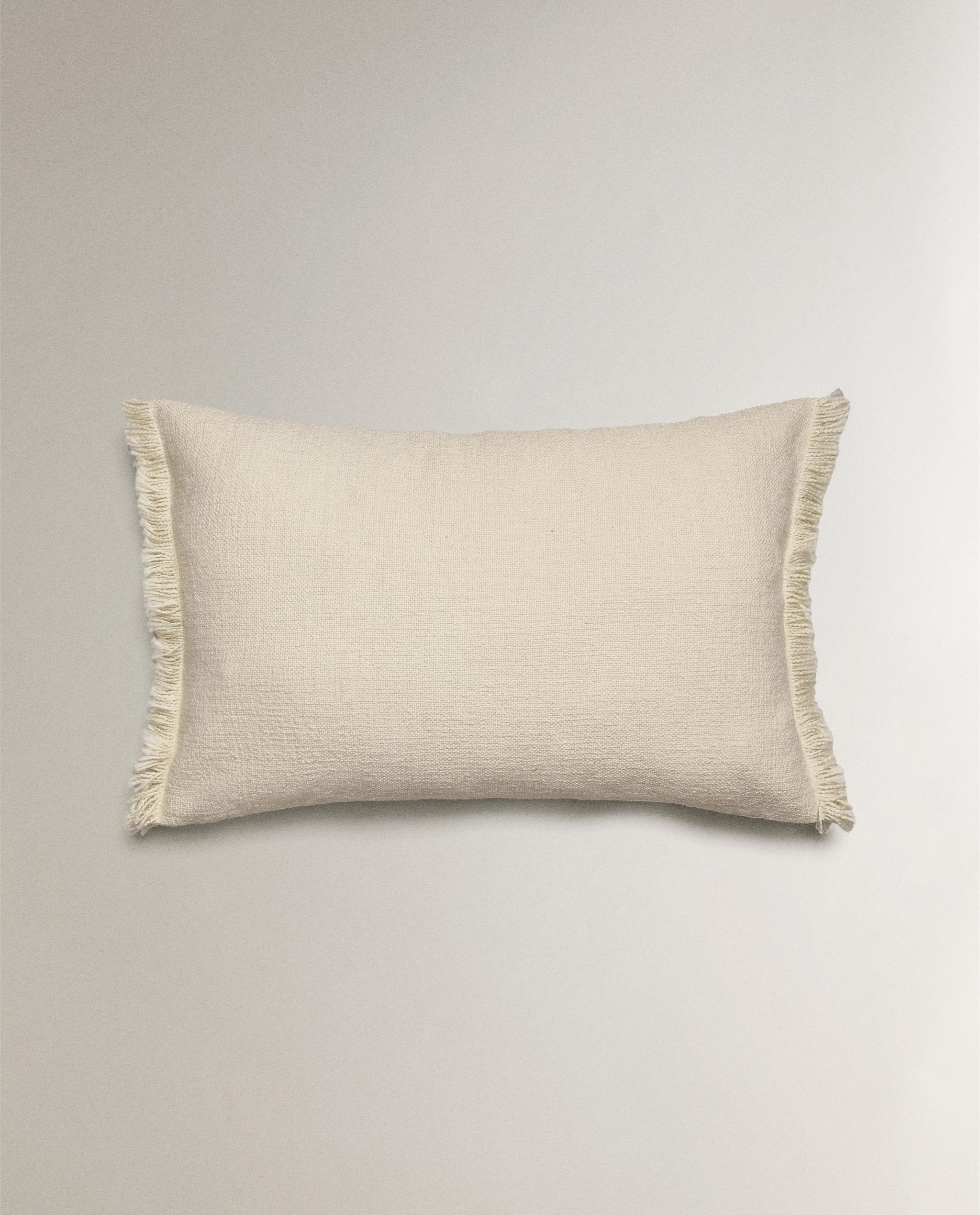 フリンジ クッションカバー | Zara Home 日本/Japan