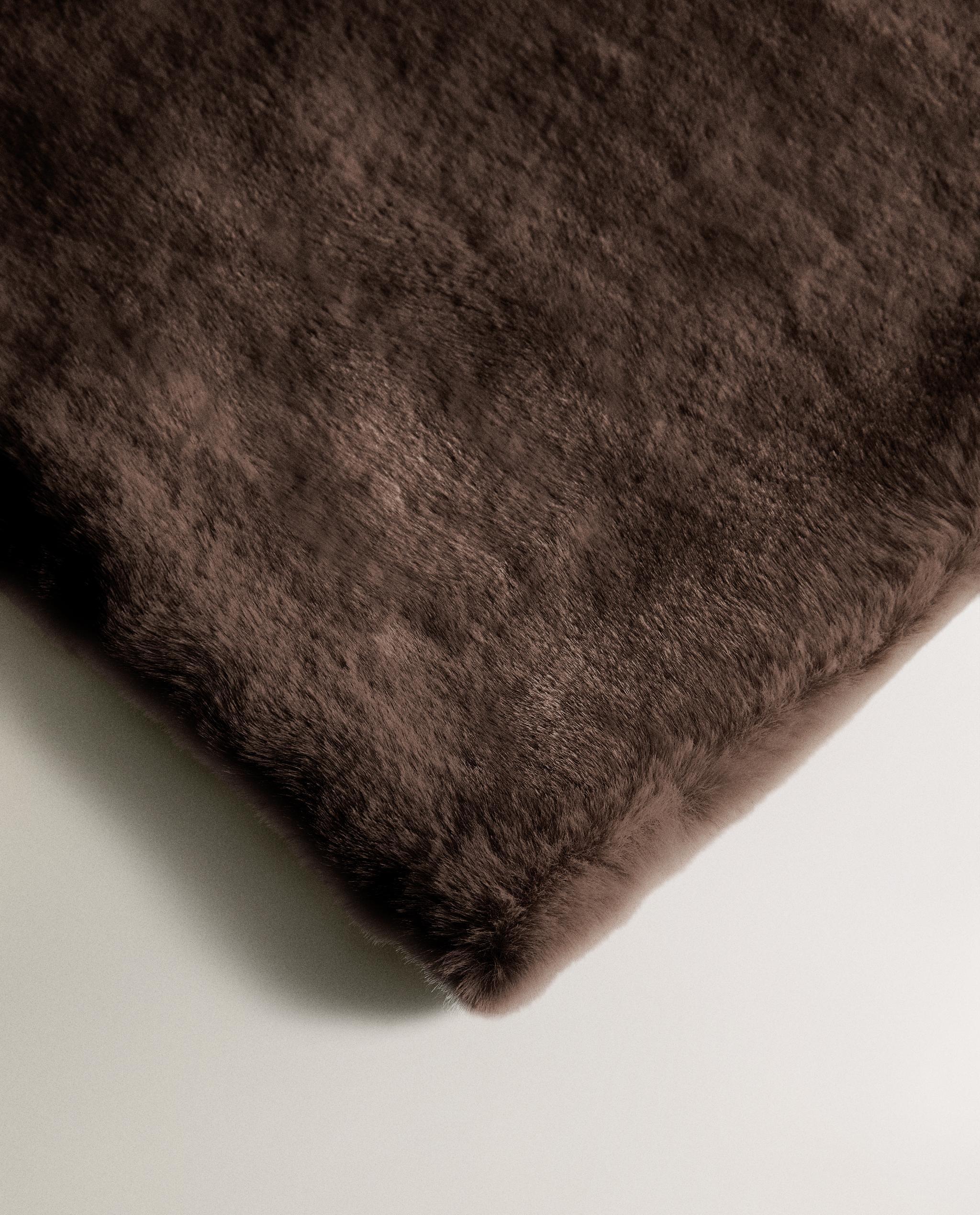 フェイクファー ブランケット | Zara Home 日本/Japan