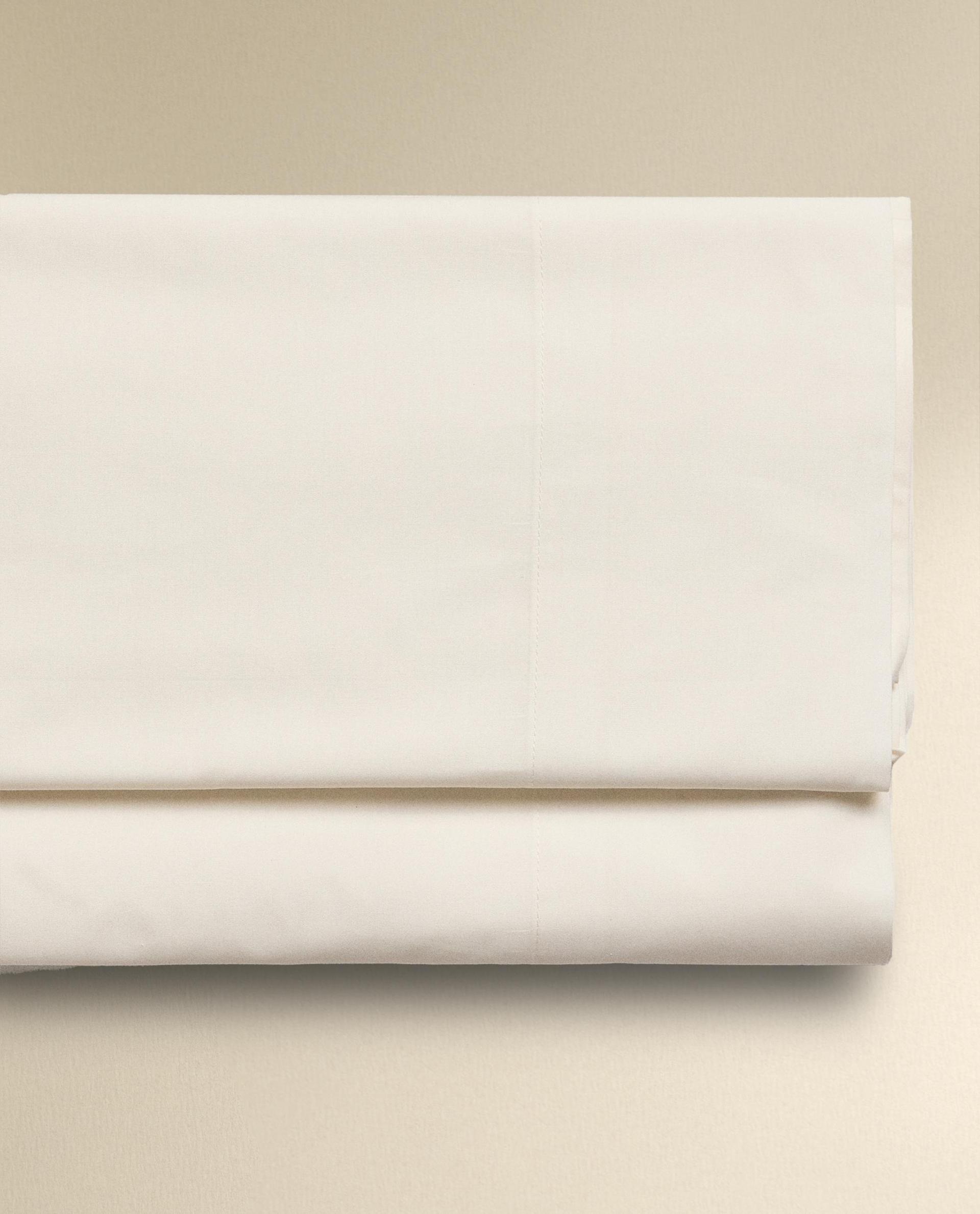 PERCALE COTTON FLAT SHEET (200 THREAD COUNT) PERCALE COTTON FLAT SHEET (200 THREAD COUNT)