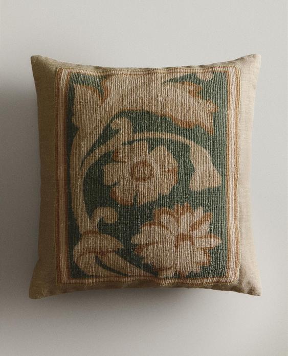 FLORAL THROW PILLOW COVER