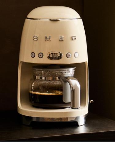 CAFETERA GOTEO PROGRAMABLE SMEG