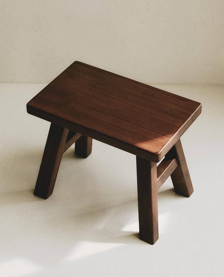 SMALL STOOL