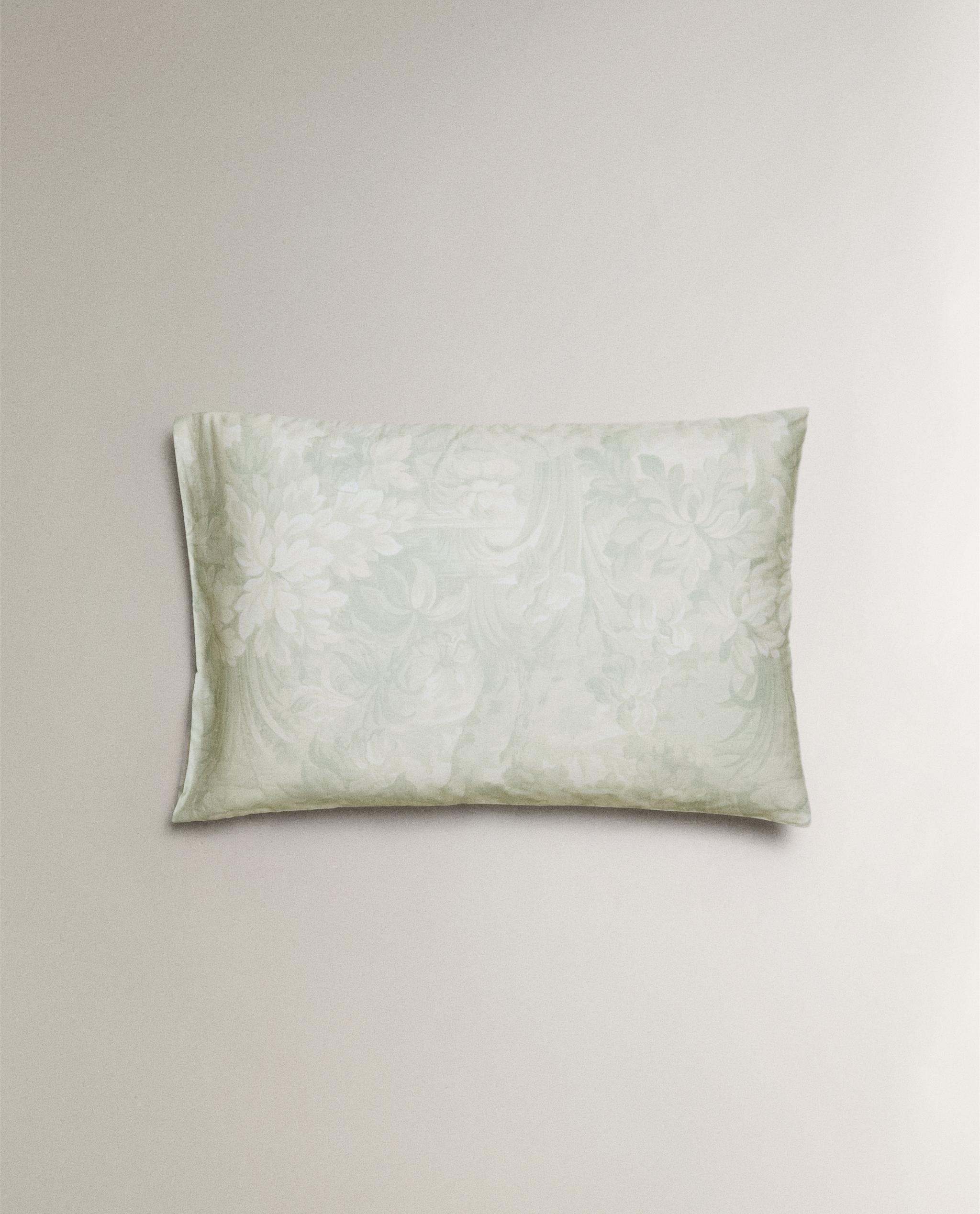 PILLOWCASE WITH FLORAL AND BRANCH PRINT product thumbnail 9