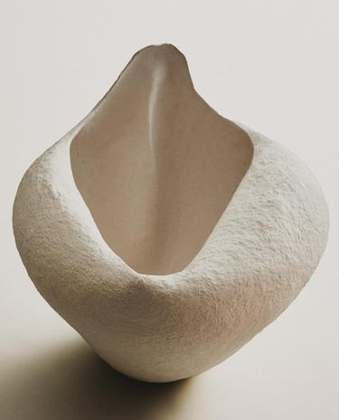 PAPIER-MÂCHÉ VASE