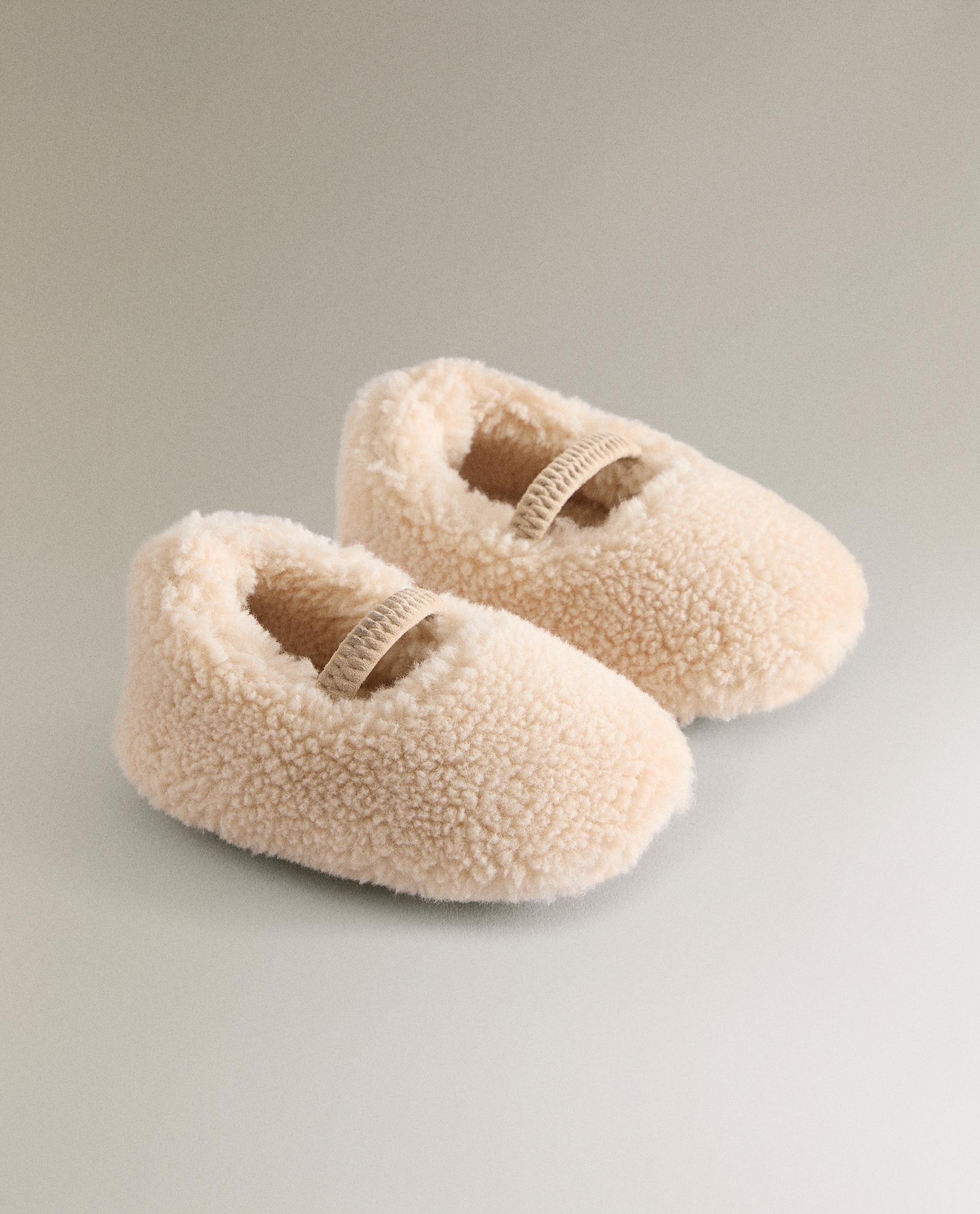 FAUX SHEARLING BALLERINAS