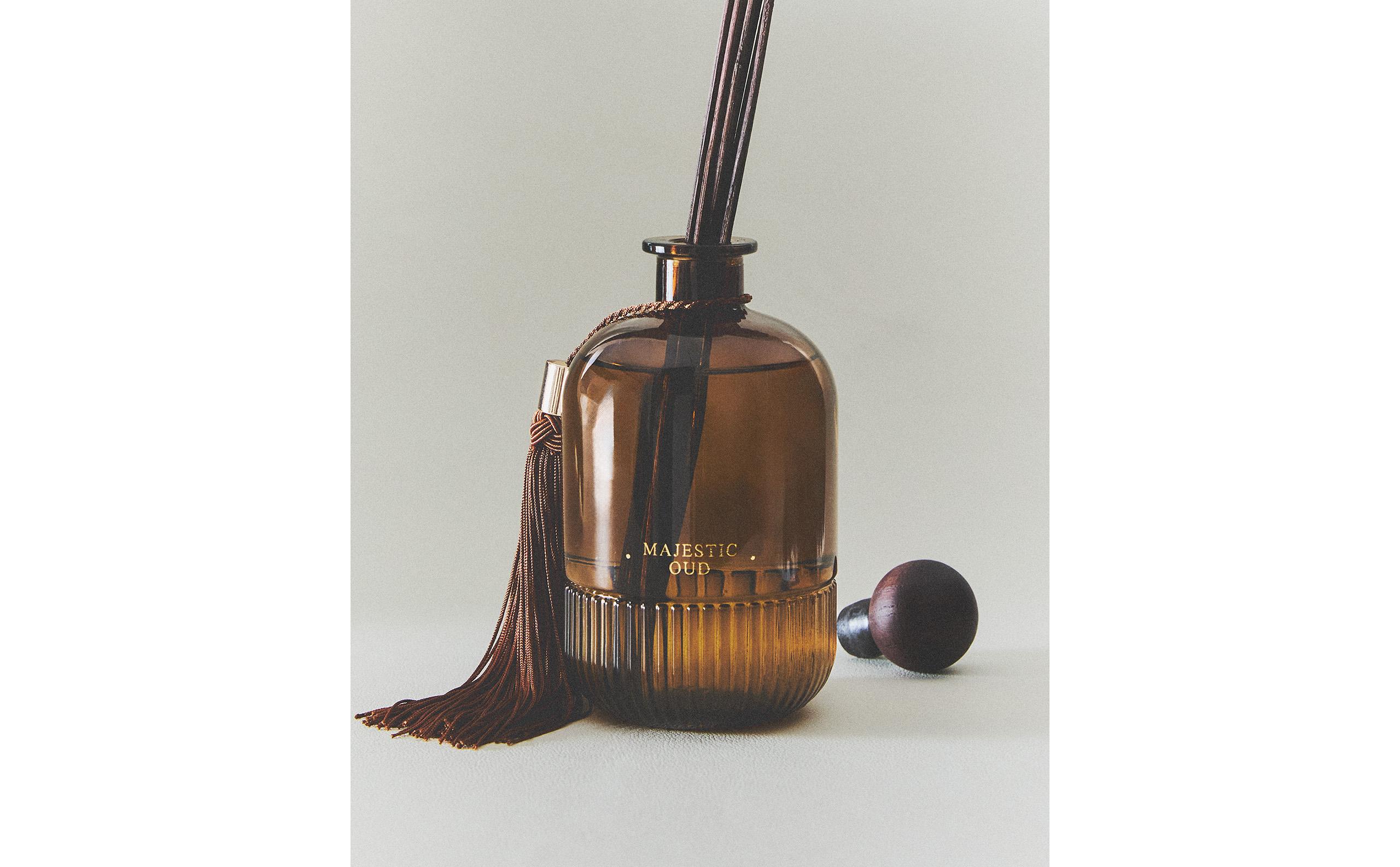 MAJESTIC OUD product thumbnail 4