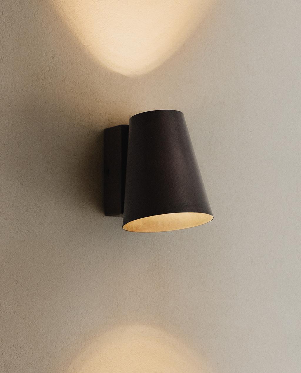 LAMP | RUSTIC METAL WALL LIGHT FIXTURE