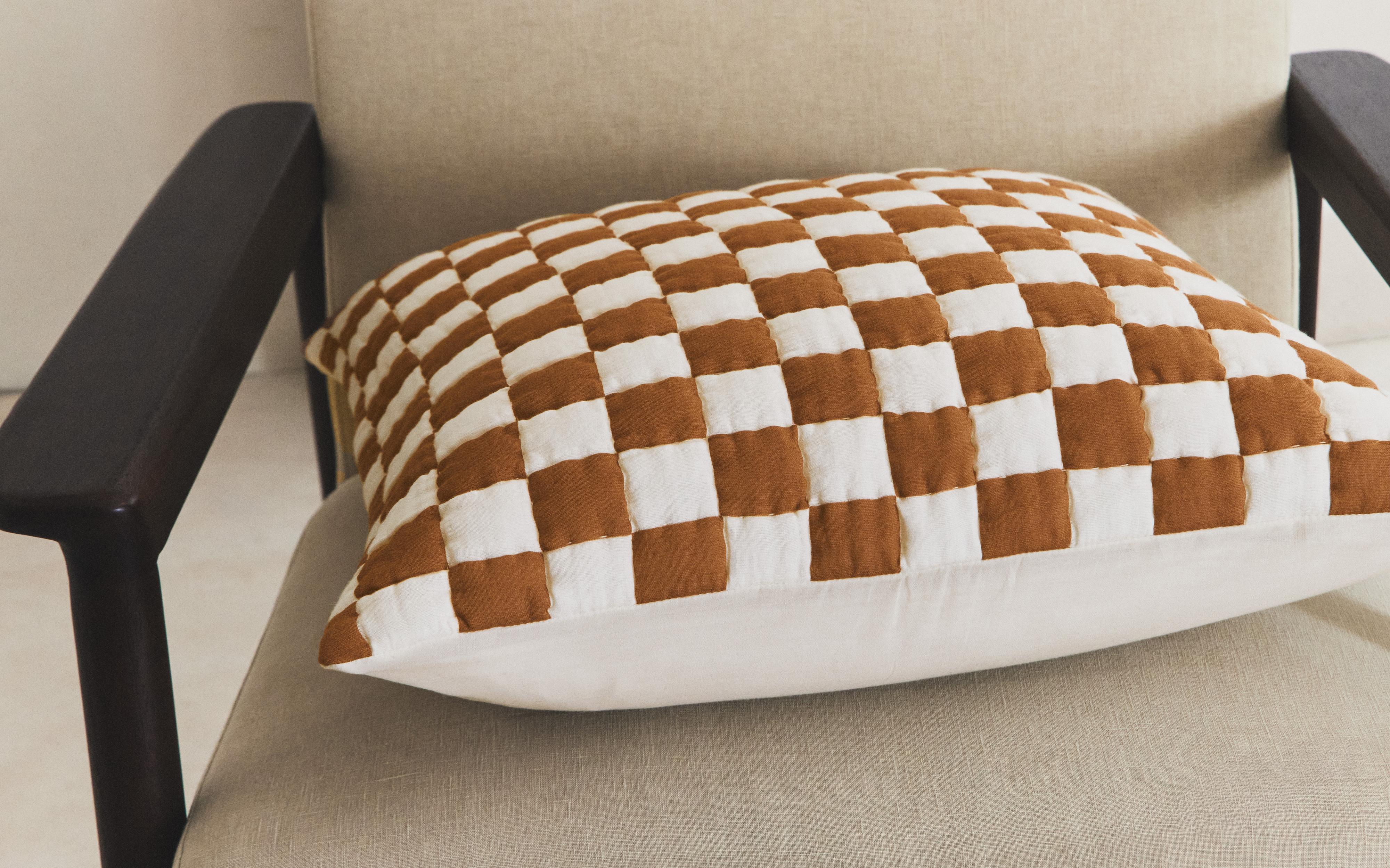 CHECK COTTON CUSHION COVER product thumbnail 2