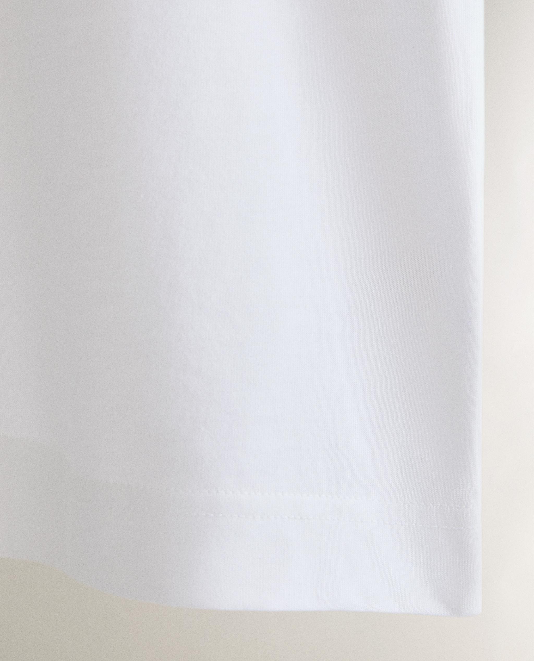 SHORT SLEEVE T-SHIRT product thumbnail 4