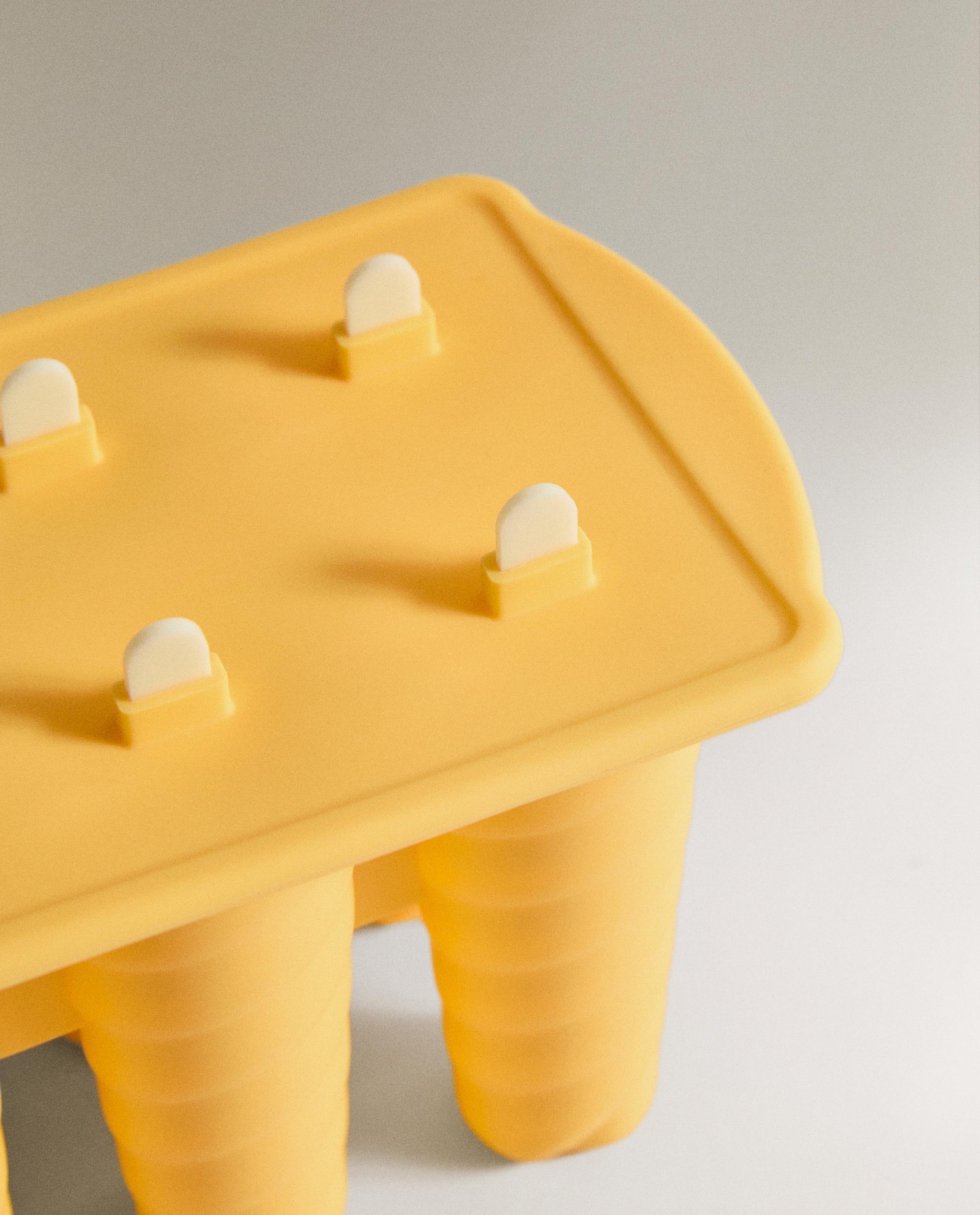 6 SILICONE ICE LOLLY MOULD product thumbnail 3