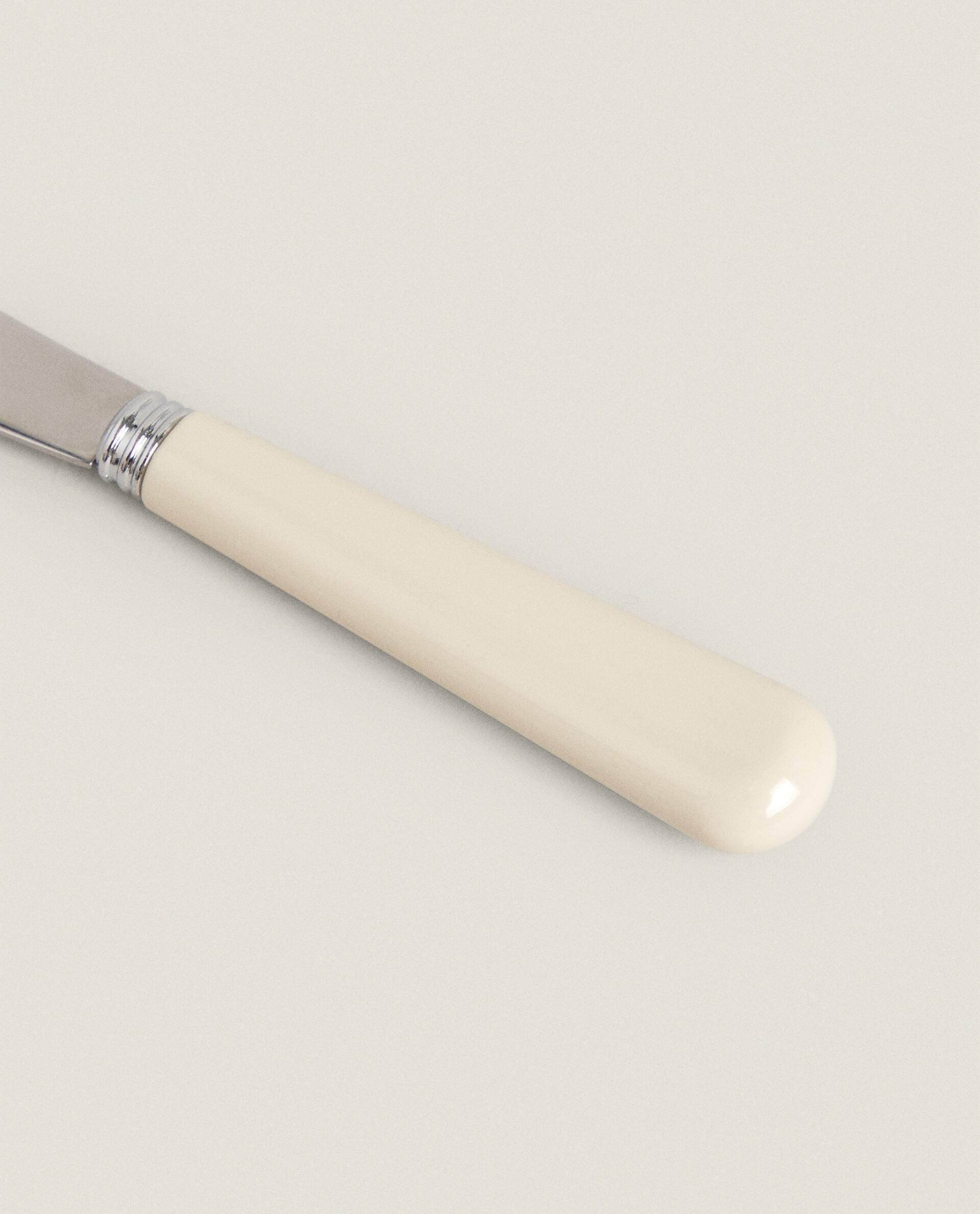 BUTTER KNIFE WITH COLOURED HANDLE product thumbnail 9