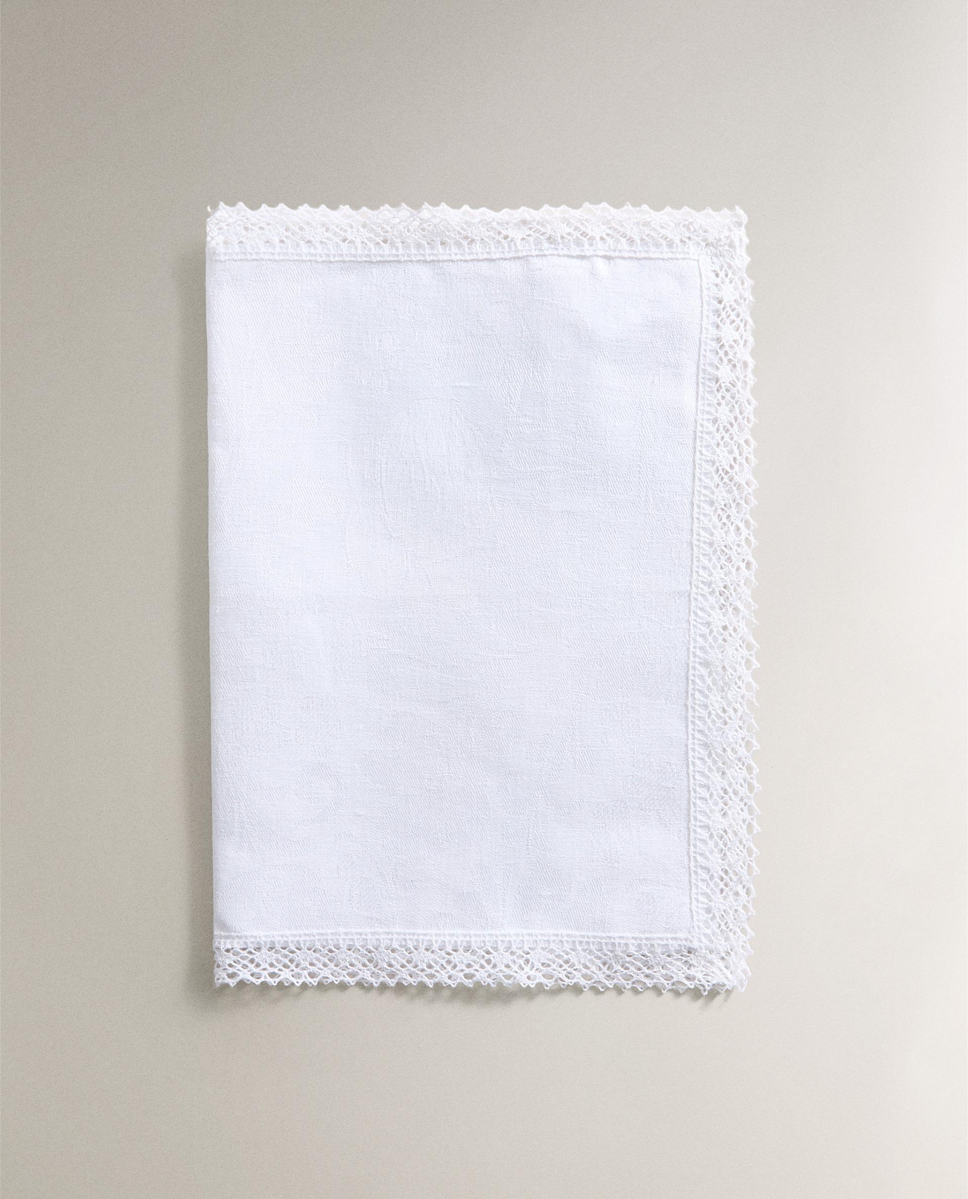 LINEN JACQUARD PLACEMAT product thumbnail 4