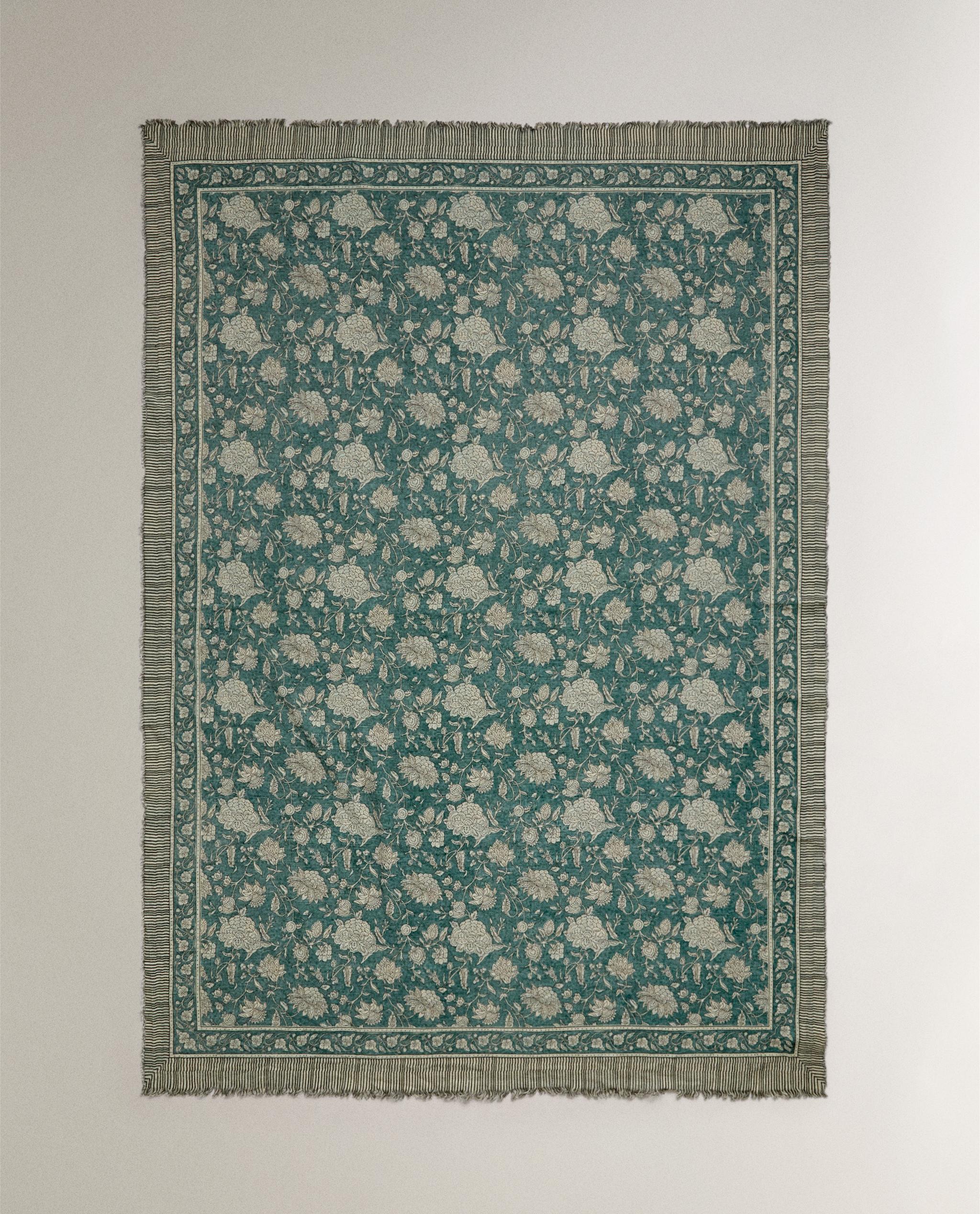 FLORAL COTTON THROW product thumbnail 2