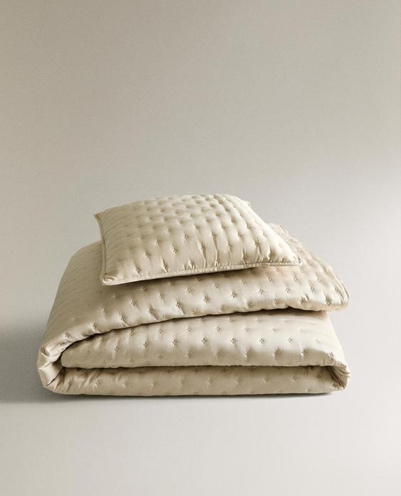 HLADKÁ PRIKRÝVKA S UZLAMI HLADKÁ PRIKRÝVKA S UZLAMI