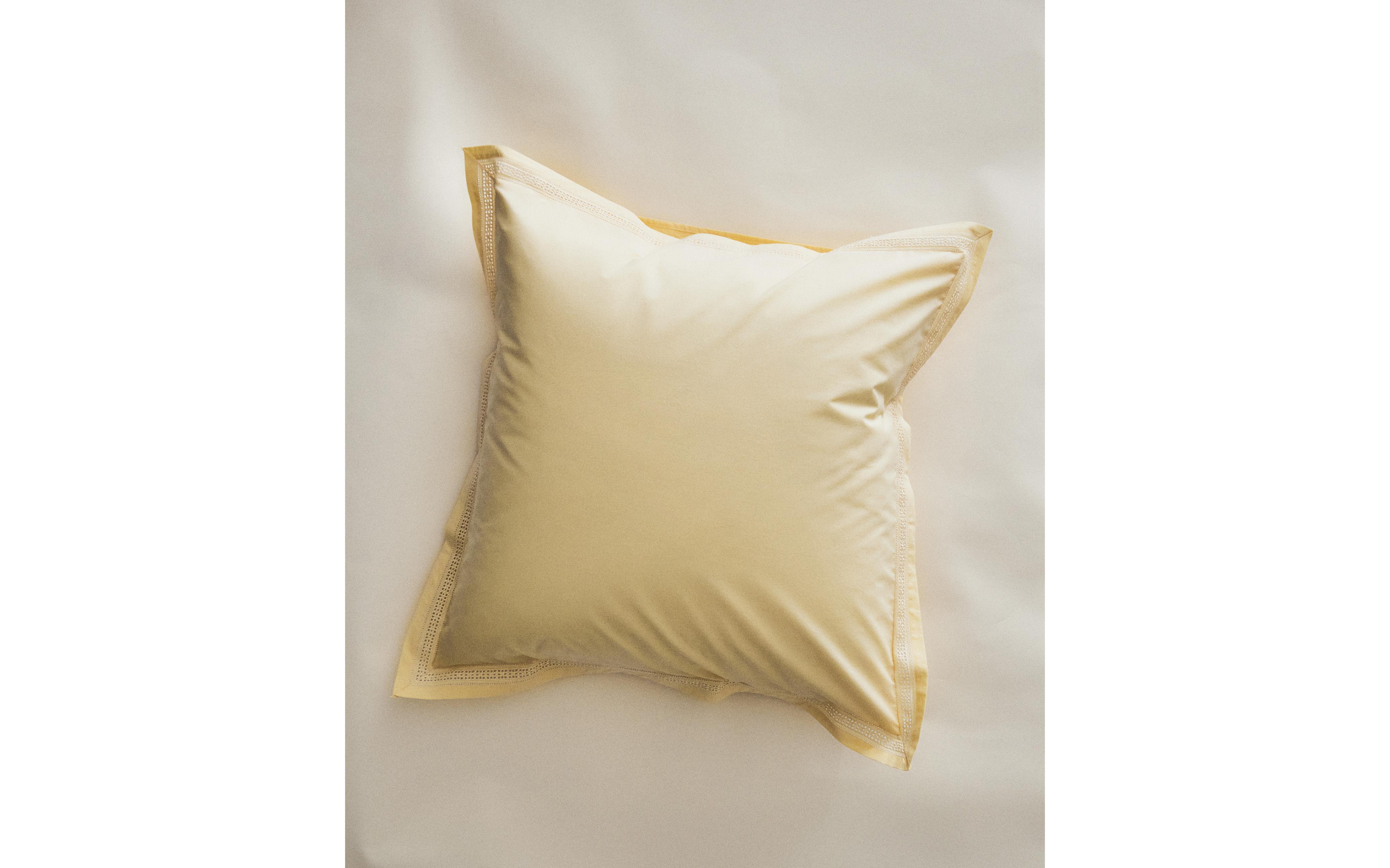 OPENWORK EMBROIDERY PILLOWCASE product thumbnail 7