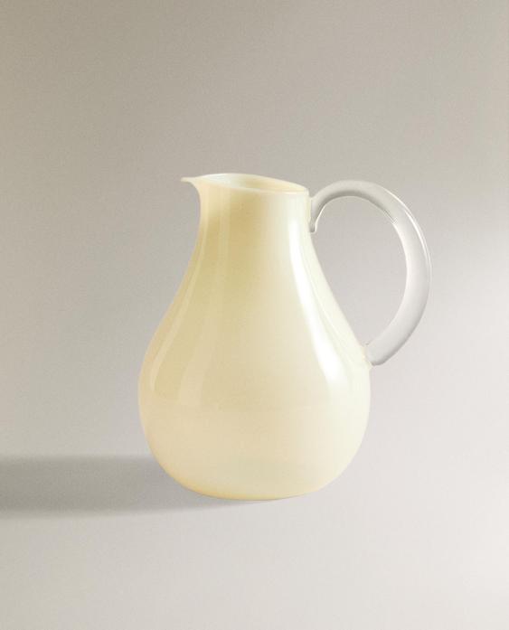 COLORED BOROSILICATE GLASS PITCHER COLORED BOROSILICATE GLASS PITCHER