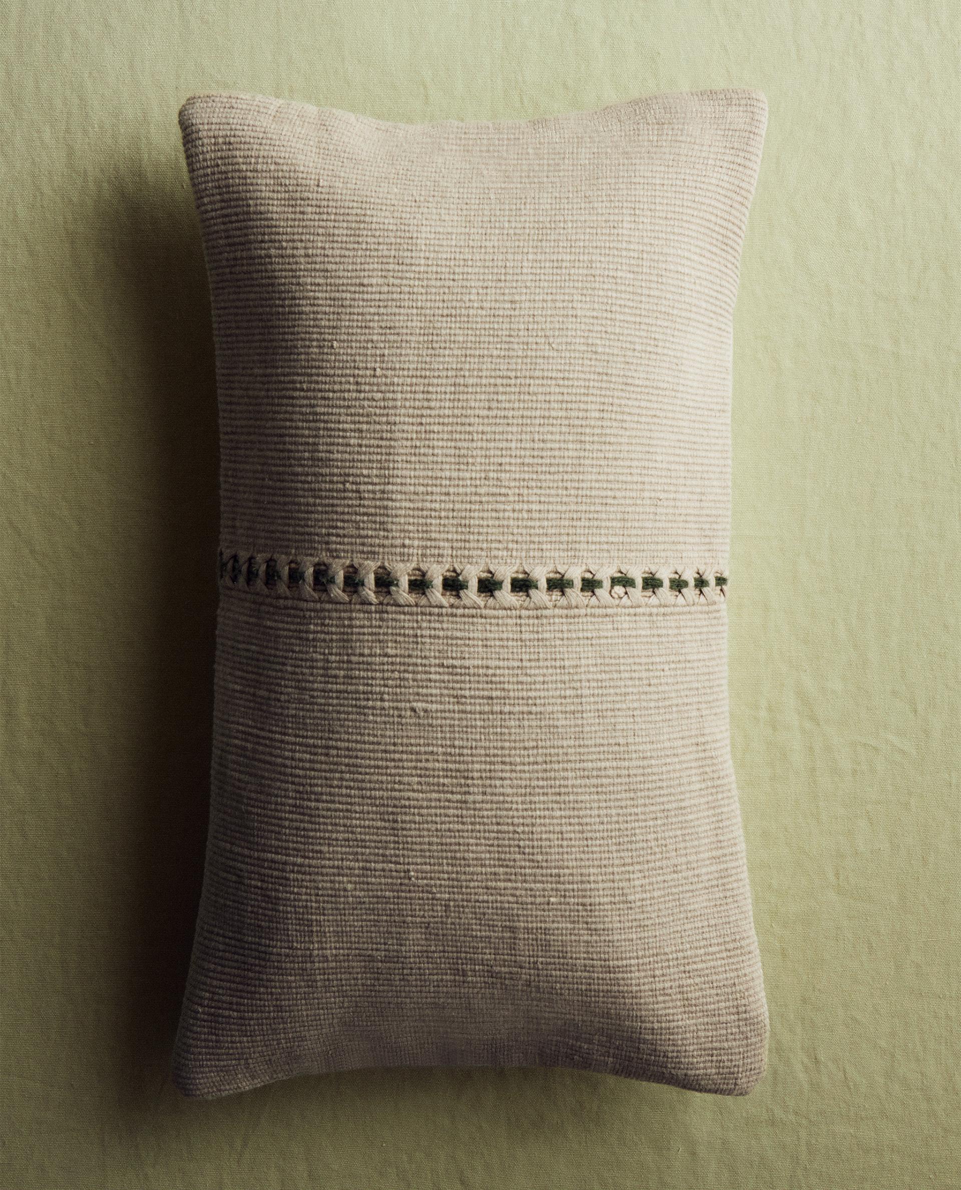 WOVEN CUSHION COVER product thumbnail 10