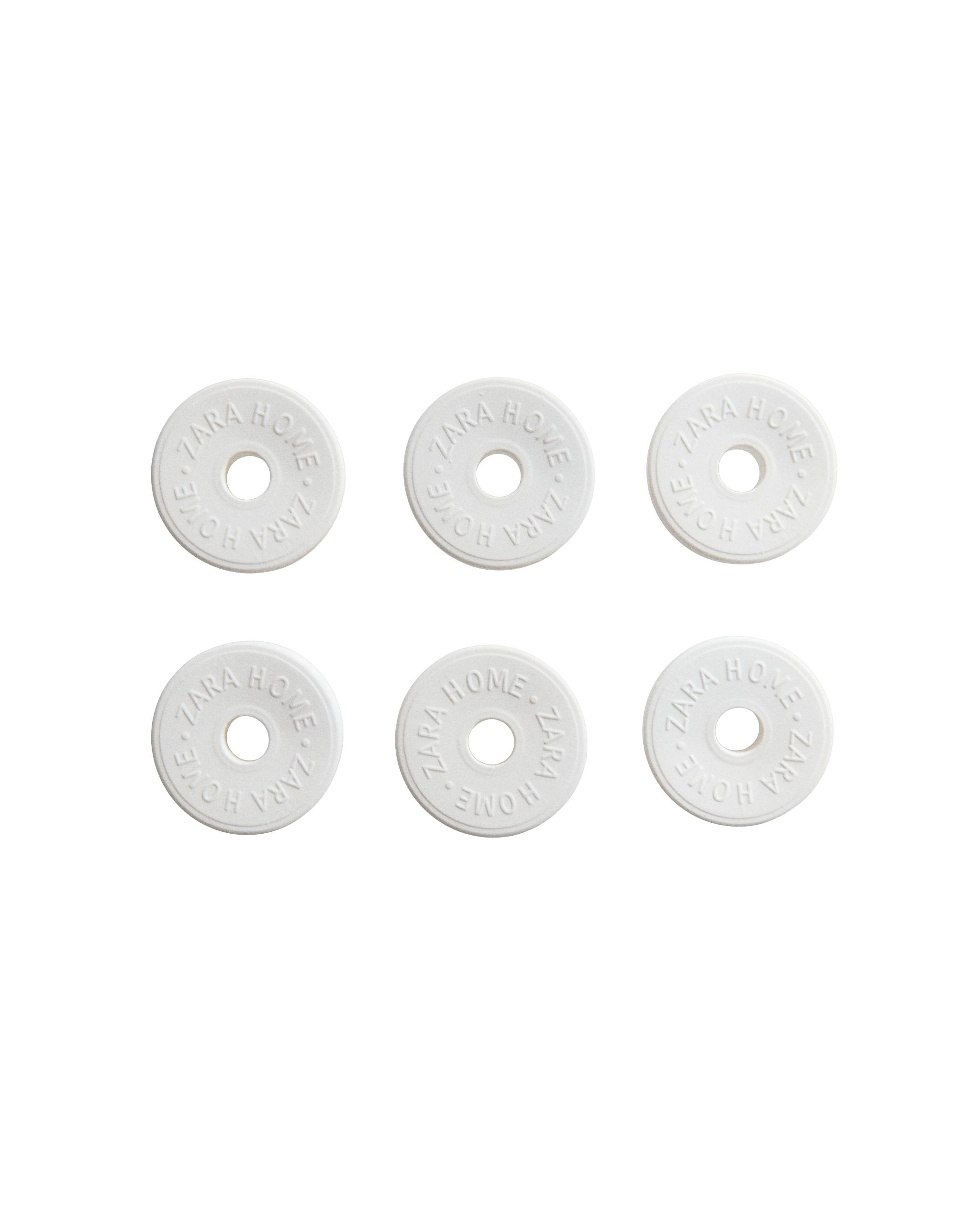 WHITE POWDERY SCENTED CERAMIC PACK (PACK OF 6) product thumbnail 8