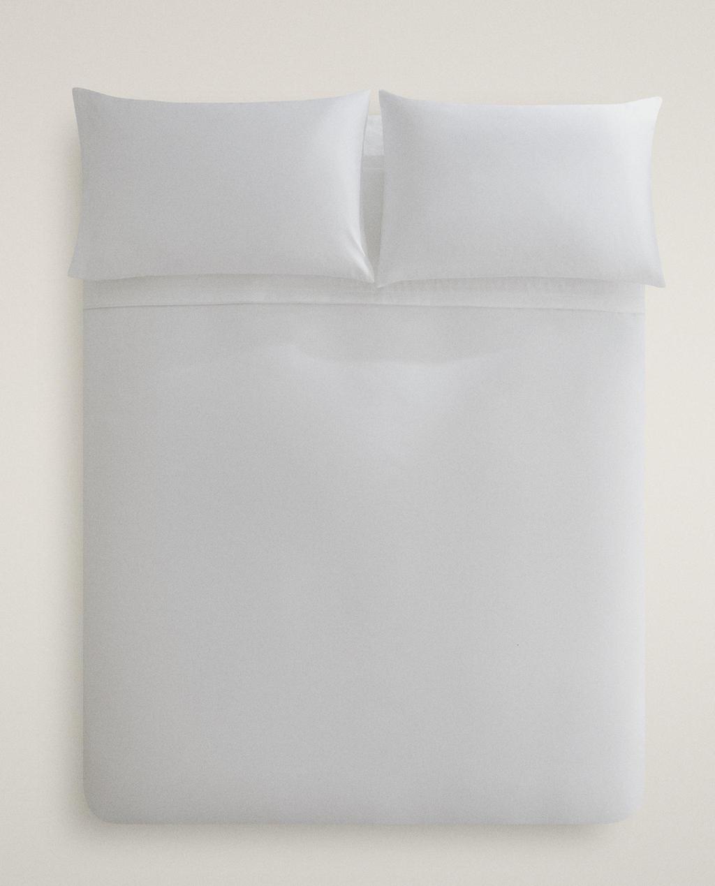 Cotton sateen duvet cover with pleated border (1000 thread count)