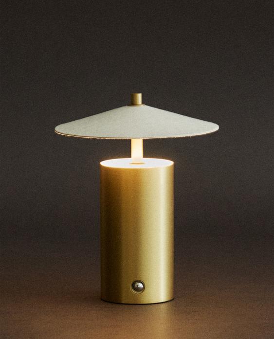 WIRELESS TABLE LAMP WITH PAPER LAMPSHADE WIRELESS TABLE LAMP WITH PAPER LAMPSHADE