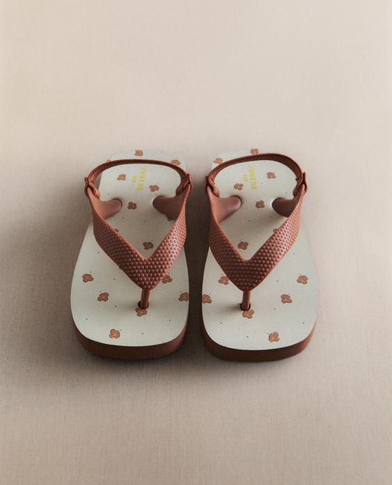 KIDS' TOE DIVIDER SANDALS KIDS' TOE DIVIDER SANDALS